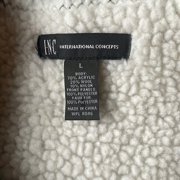 I.N.C International concepts Black suede in Grey knit zip up sweater. Size Large - Picture 6 of 6